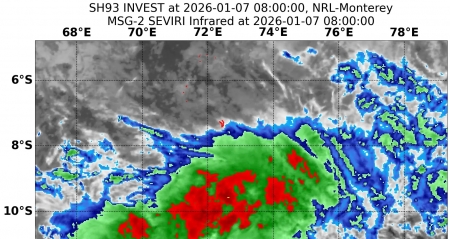 14S.Dudzai 快速增強 巔峰曾達強烈熱帶氣旋 逐漸南下
