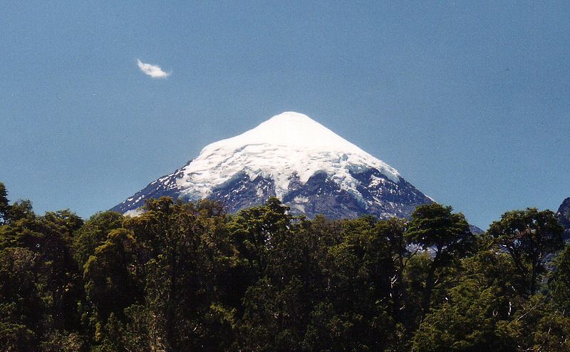 拉寧火山.jpg