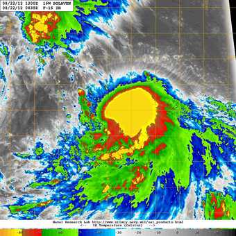 20120822.0835.f16.x.ir1km.16WBOLAVEN.80kts-963mb-194N-1369E.100pc.jpg