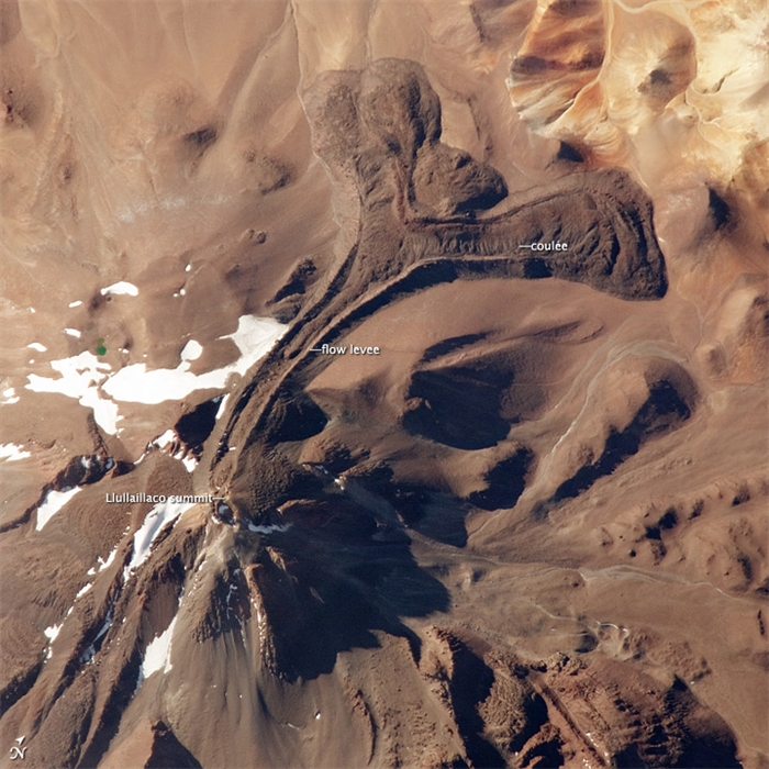 尤耶亞科火山.jpg