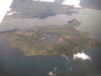 塔爾火山...jpg
