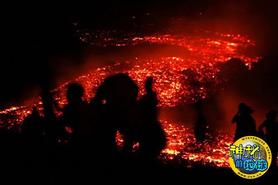 帕卡亞火山2.jpg