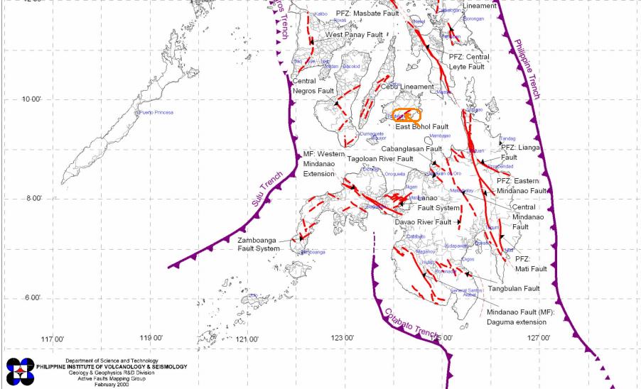 PHIVOLCSFaultLineMapSHalf.jpg