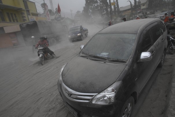 Indonesia Volcano Erupts.JPEG-00f67.jpg