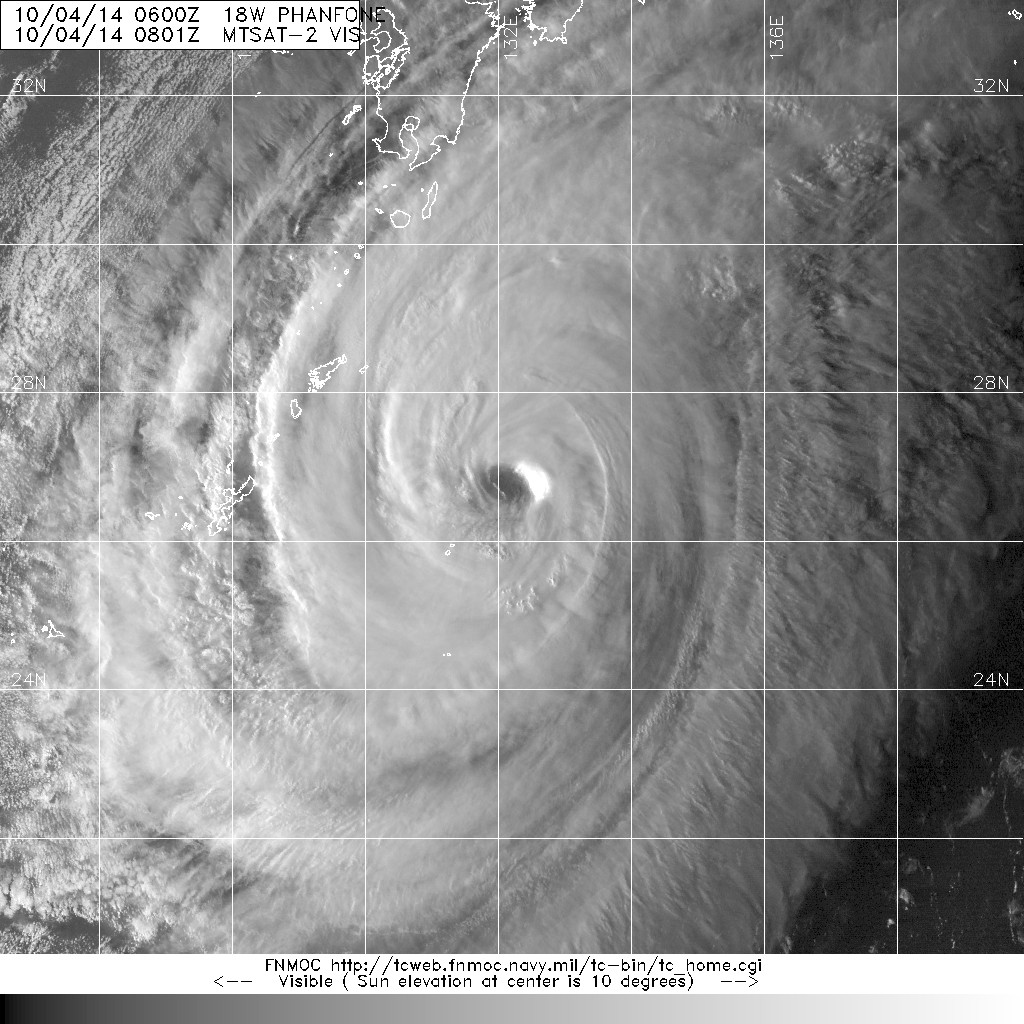 20141004.0801.mtsat-2.vis.18W.PHANFONE.120kts.933mb.26.4N.132.2E.100pc.jpg