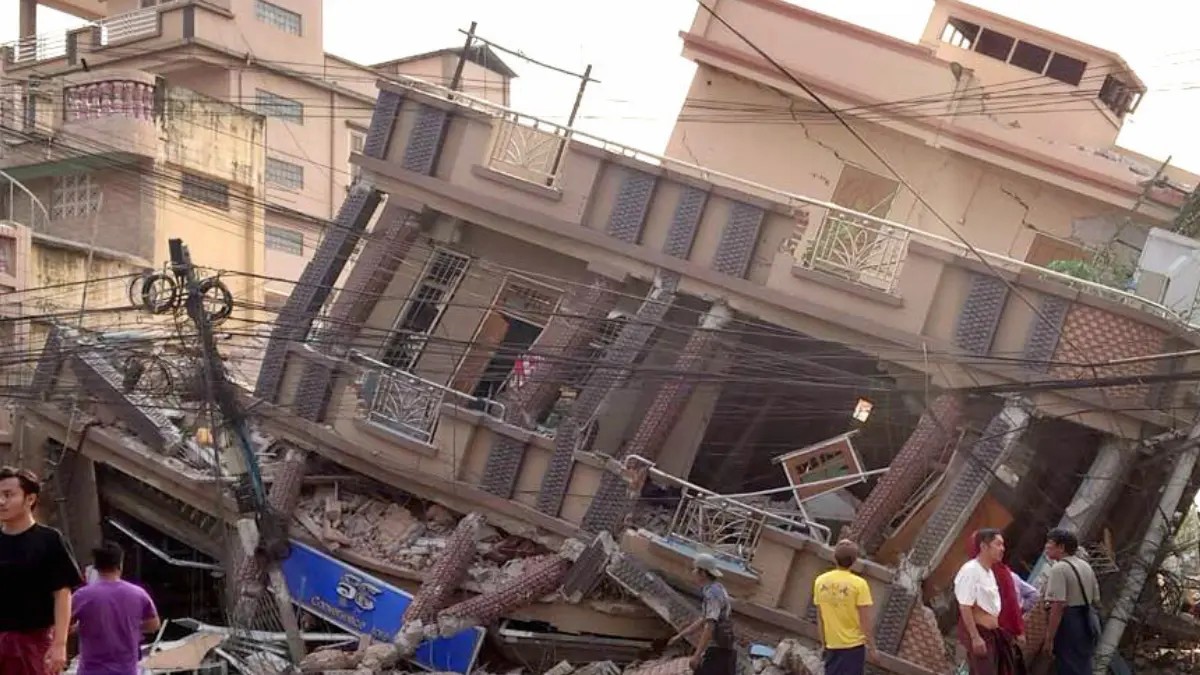 Myanmar-earthquake-1.jpg